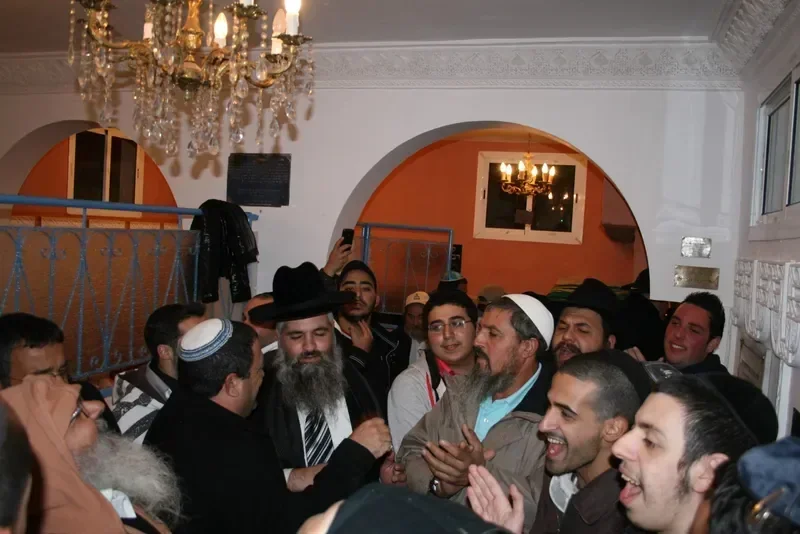 הילולת רבי דוד ומשה זיע״א — קהל עולי רגל בציון הקדוש